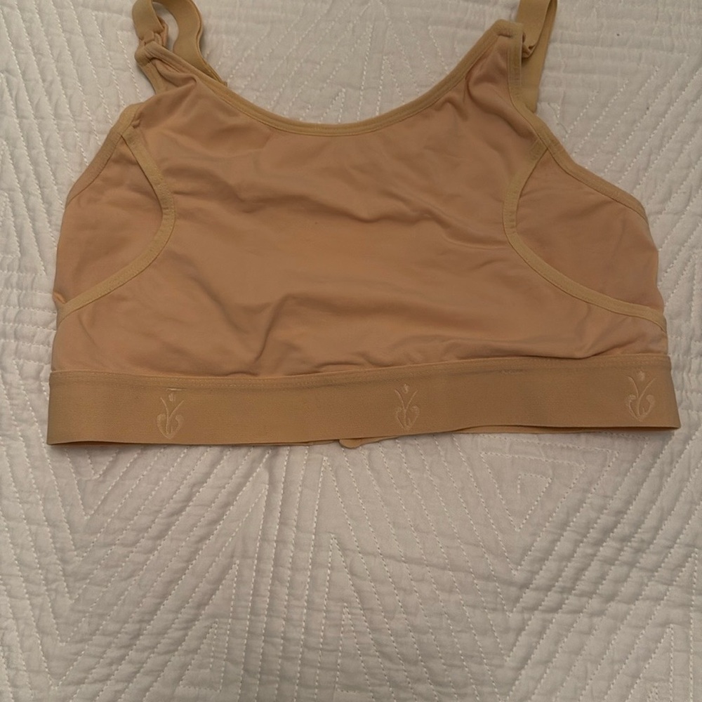 Hands Free Pumping Bra